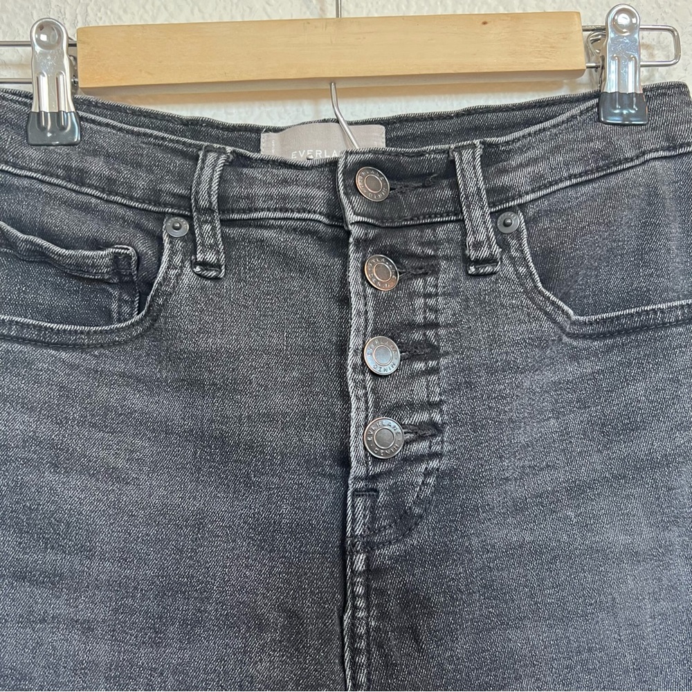 Everlane- High Rise Button Fly Washed Out Jeans - 28 - Picture 3 of 7